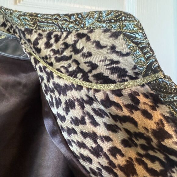 Chico's Formal Jacket Paisley w/ Good Thread w/ Leopard Interior & Cuffs Buttons - Picture 7 of 12